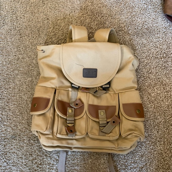 Backpack - Picture 1 of 2